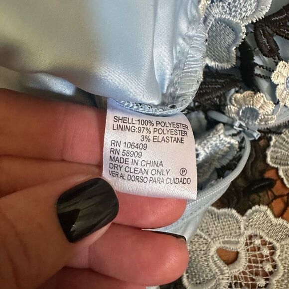 Alex Marie Lace embroidery dress - Picture 5 of 6